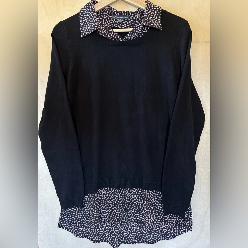 Adriana Pappel Womens Blouse Sweater Size Medium Black Casual Preppy Work